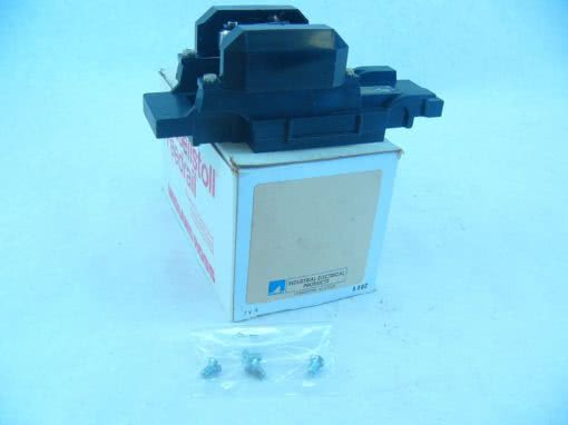 RUSSELLSTOLL FEEDRAIL 7Y8 1182 W-15817 NEW IN BOX!!! (G138) 2