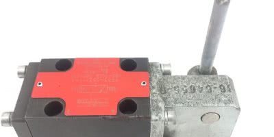 ARGO HYTOS Hydraulic Directional Valve Manual 483-0024 RPR3-063P15-1 NEW (A220) 1