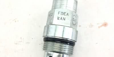 NEW SUN HYDRAULICS 9FQ7 FDEA-KAN HYDRAULIC FLOW CONTROL VALVE, FAST SHIP! (A217) 1