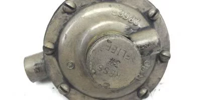 REGO GAS REGULATOR PRESSURE RELIEF VALVE #3 2866, USED IN GREAT SHAPE, G26 1
