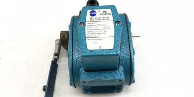 USED ZELLA RQR MOTOR RANGE W/ LEVER 240VAC 50HZ 2A 32 RPM DOWN TO 60 MPR, (B431) 1