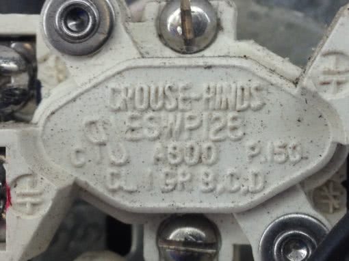 COOPER CROUSE-HINDS EDS21275, 0205871-3 HD SWITCH, HAZARDOUS LOCATION FACE(A321) 5