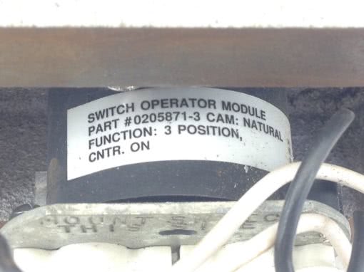 COOPER CROUSE-HINDS EDS21275, 0205871-3 HD SWITCH, HAZARDOUS LOCATION FACE(A321) 6