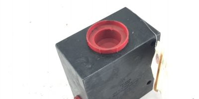 NEW SUN HYDRAULICS QCN/S 0FG7-A3 MANIFOLD VALVE BLOCK, BLACK, FAST SHIP! B366 1