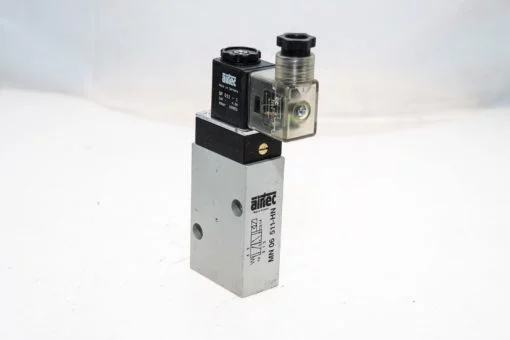 AIRTEC MN 06 511-HN SOLENOID VALVE AND COIL SOCKET NEW IN FACTORY PACKAGE! (G40) 1