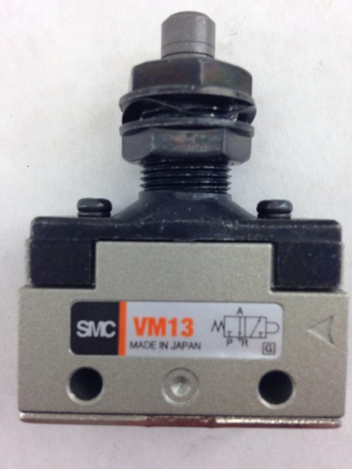 SMC VM13 VALVE AND SWITCH (A754) 2