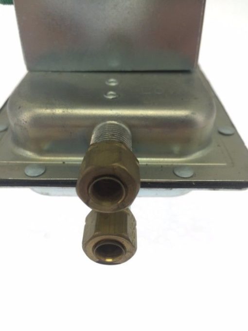 Cleveland Controls AFS-222 Pressure Sensing Switch NNB G42 5