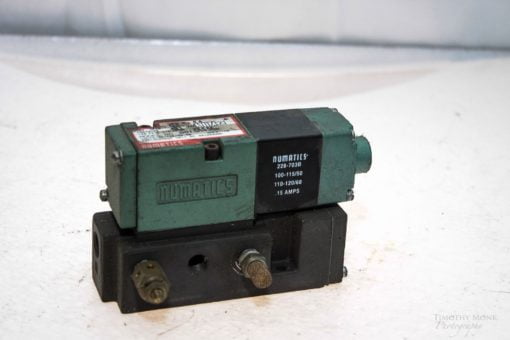 NUMATICS 081SA43BK PNEUMATIC SOLENOID VALVE 120VAC 15AMP 50/60HZ! NEW! (G52) 1