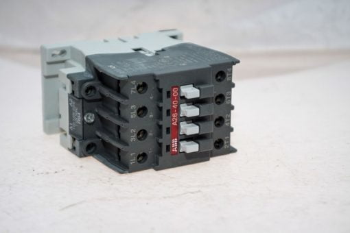 ABB A26-40-00 230-240V 50Hz / 240-260V 60Hz 4-POLE N.O