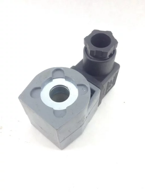 GOYEN C53058N 24VDC 20W COIL with MPM B-12 CONNECTOR (A750) 1