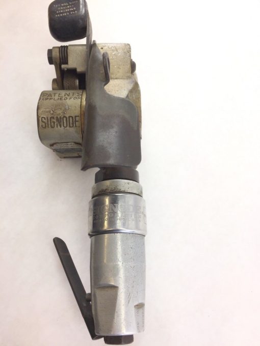 SIGNODE VFC 716 PNEUMATIC BANDING TOOL (H304) 1