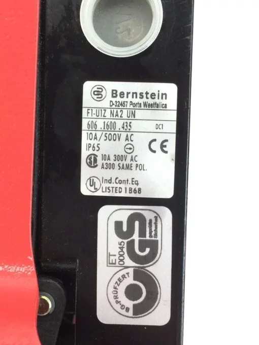 BERNSTEIN # F1-U1Z-NA2-UN SINGLE-PEDAL FOOT SWITCH with PROTECTIVE SHROUD (B51) 2