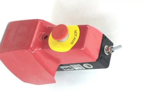 BERNSTEIN # F1-U1Z-NA2-UN SINGLE-PEDAL FOOT SWITCH with PROTECTIVE SHROUD (B51) 3