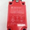 ALLEN-BRADLEY GUARD MASTER LIMIT SWITCH IEC 60947-5-1 (F35) 2