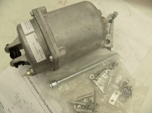 JOHNSON CONTROLS D-3153-2 DAMPER ACTUATOR 8 TO 13 PSIG SPRING NEW IN BOX (B60) 2
