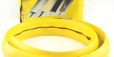 HUBBELL FLOORTRAK 5 FEET YELLOW CABLE COVER (B401) 1