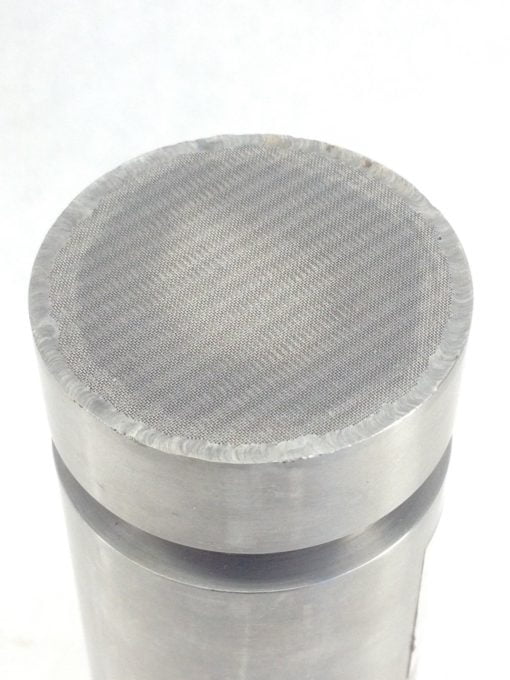 SS FEMALE THREADED COUPLING w/ HYDRAULIC MESH FILTER 4