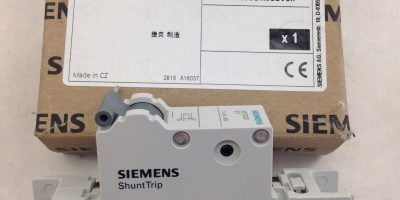 SIEMENS SHUNT TRIP RELEASE CIRCUIT BREAKER 5ST3031 (A764) 1