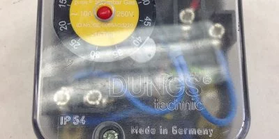 DUNGS TECHNIC IP54 AIR PRESSURE SWITCH (A765) 1