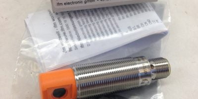 IFM EFECTOR 200 OG5129 PHOTOELECTRIC SENSOR (A765) 1