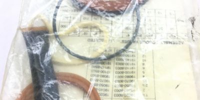 NEW IN BAG 190738001-83 LUBRICANT OIL SEAL KIT, FAST SHIPPING! H17 1