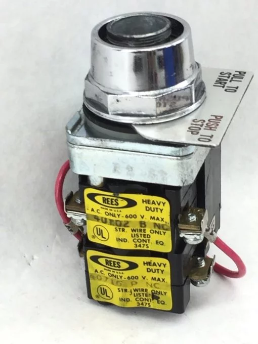 REES HEAVY DUTY ILLUMINATED PUSH-PULL SWITCH 40102-B-NC & 40716-P-NC (A695) 1