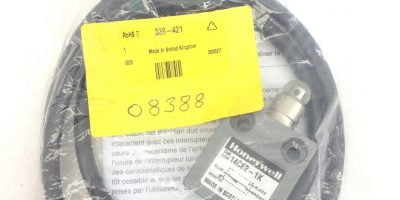 HONEYWELL 14CE2-1K ROLLER PLUNGER LIMIT SWITCH 5A 250VAC (F267) 1