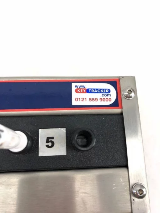 USED KEYTRACKER KEY TRACKER M5G PEG BOARD 5 RETENTION PEGS, GREAT SHAPE, (B430) 2