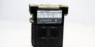 ALLEN BRADLEY 700-R200A1 SEALED CONTACT INDUSTRIAL RELAY 110/120V 50/60Hz (G77) 1