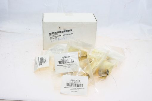 GRAINGER 5A254B BRASS 3/8” ID (M)NPT 250PSI PUSH ON HOSE LOCK BARB BOX OF 10 G76 1