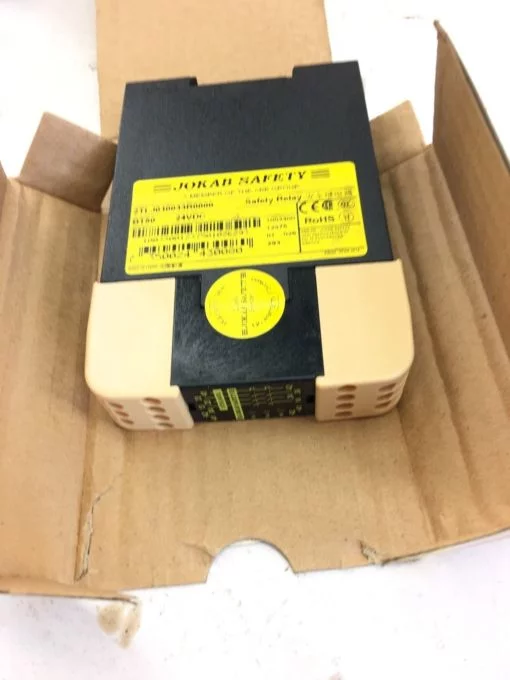 NEW IN BOX JOKAB SAFETY 2TLJ010033R0000 SAFETY RELAY, 24VDC, FAST SHIP! B313 1