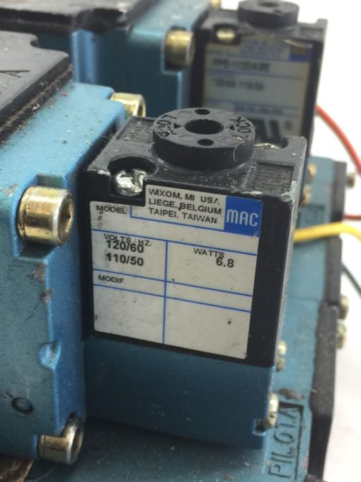 USED MAC 6511B-000-PP-112DA 6511B-512-P DBL SOLENOID VALVE W/ MANIFOLD (B390) 6