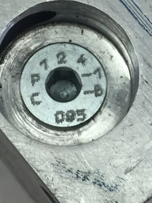NNB! ALUMINUM CP124-1-BD95 CARTRIDGE VALVE BLOCK FAST SHIP!!! (A230) 2