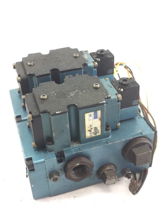 USED MAC 6511B-000-PM-112DA-0624 & 6511B-512-PP-1110A-2083 SOLENOID VALVE (B390) 1