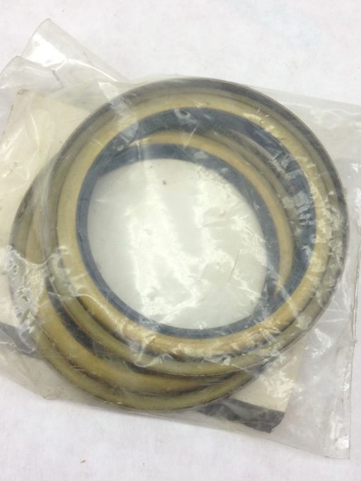 NEW! HYSTER 2031423 SEAL 2-PACK FAST SHIP!!! (H155) 2