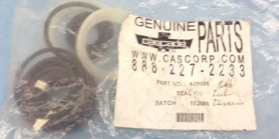 NEW! CASCADE FORKLIFT CAC 629495 SEAL KIT FAST SHIP!!! (H155) 1