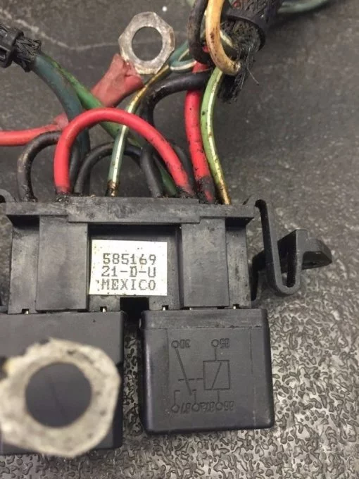 JOHNSON EVINRUDE RELAY AND CABLE ASSEBMLY 0585169 1996-1997 200HP 225HP 250HP 2