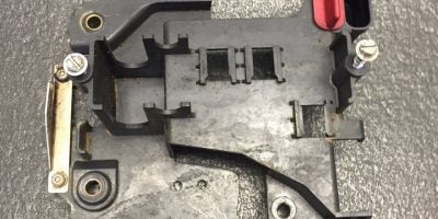 JOHNSON BRACKET ASSEMBLY 0586013 1996-1997 200HP 225HP 250HP OBSOLETE PART 1