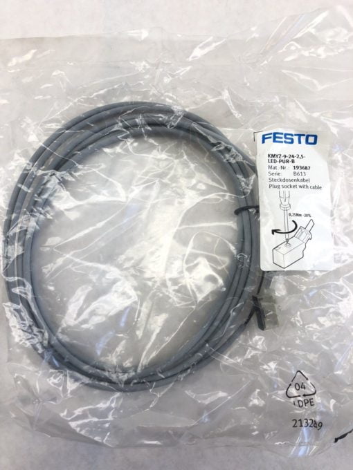 FESTO KMYZ-9-24-2,5-LED-PUR-B SOCKET CONNECTOR CABLE (J37) 1