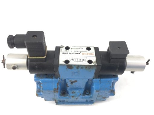 USED NACHI ESD-G06-C5125-A-E10 DBL SOLENOID HYD VALVE FAST SHIP!!! (B207) 2