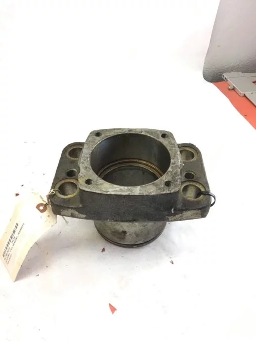 USED DEBARKER TOOL BEARING HOUSING, HAS SOME RUST BUT DECENT CONDITION, (B333) 1