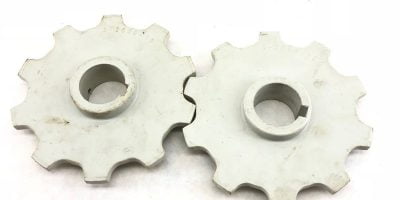LOT OF 2 USED 3-2600-10 PLASTIC GEARS, SPROCKETS, FAST SHIP! (B433) 1