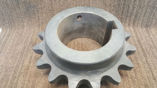 Martin chain sprocket 16 Tooth 5-1/2″ Bore 1 1/4″ 5/8 KWY *NEW* (B205) 2