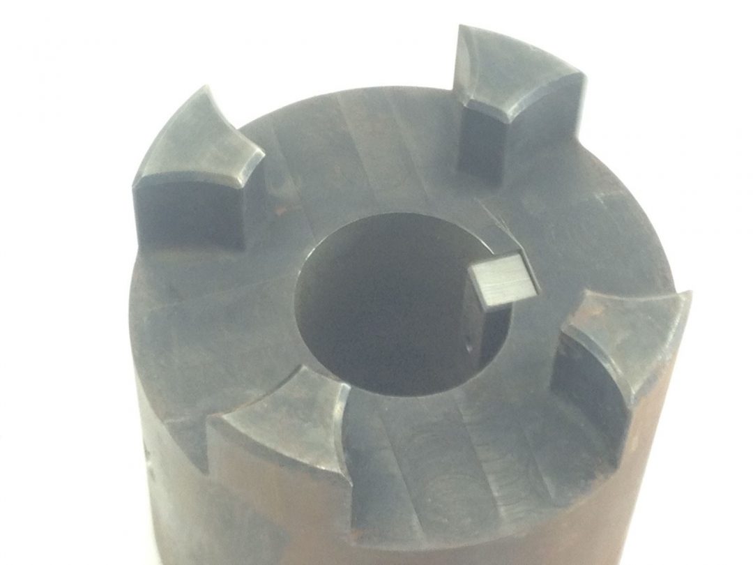 LOVEJOY CJ55/70BX JAW COUPLING 72082 43/4 O.D. X 17/8 X 1/2 K/W (B53)