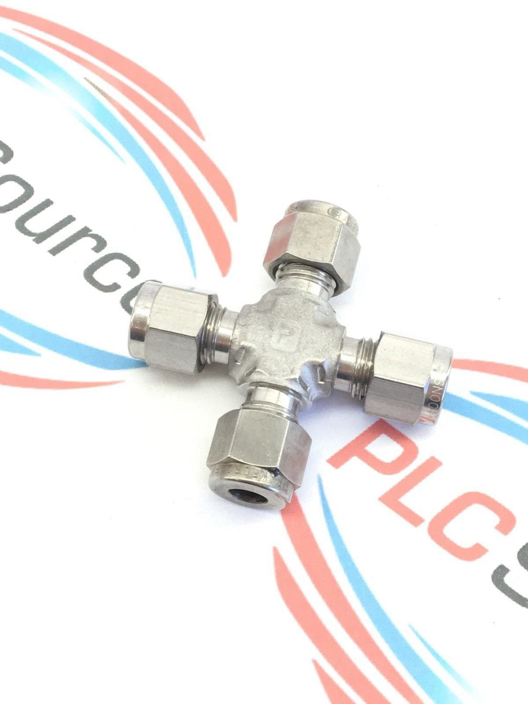 PARKER / SWAGELOK CBCLOK 4 4ECR4316GR 316SS UNION CROSS TUBE FITTING