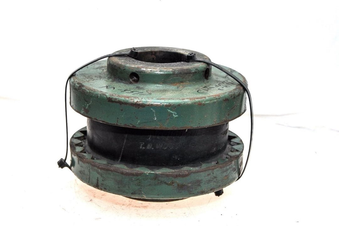 TB WOODS CO 10J SUREFLEX SPLIT SLEEVE COUPLING WITH 10SC48 SHAFT HUB