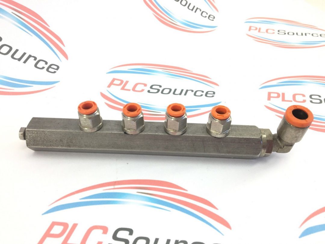 PARKER PNEUMATIC MANIFOLD with (4) QC MW6 PORTS (1) QC MW8 PORT (A879)