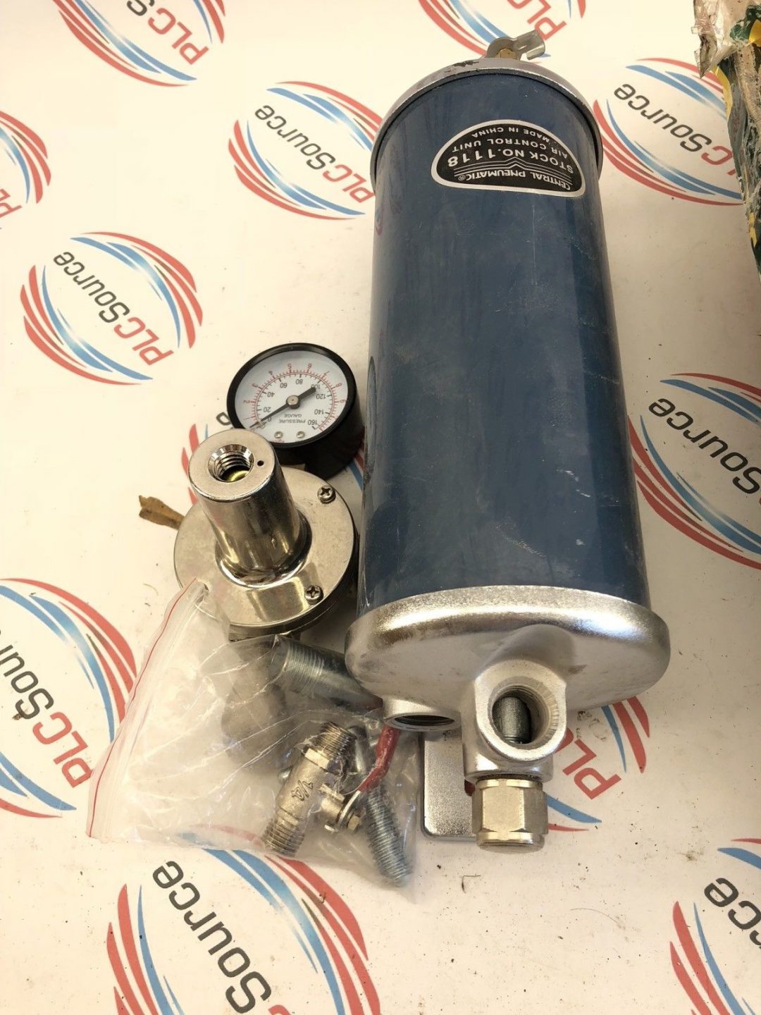 CENTRAL PNEUMATIC AIR CONTROL UNIT 1118 W/ PRESSURE GAUGE