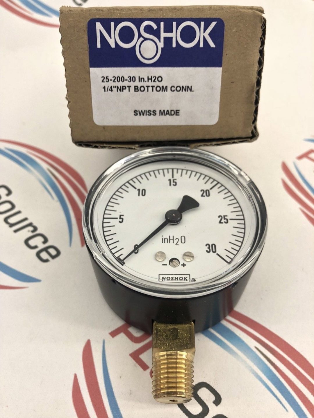 NOSHOK 2520030 IN.H2O 1/4" NPT LOW PRESSURE GAUGE