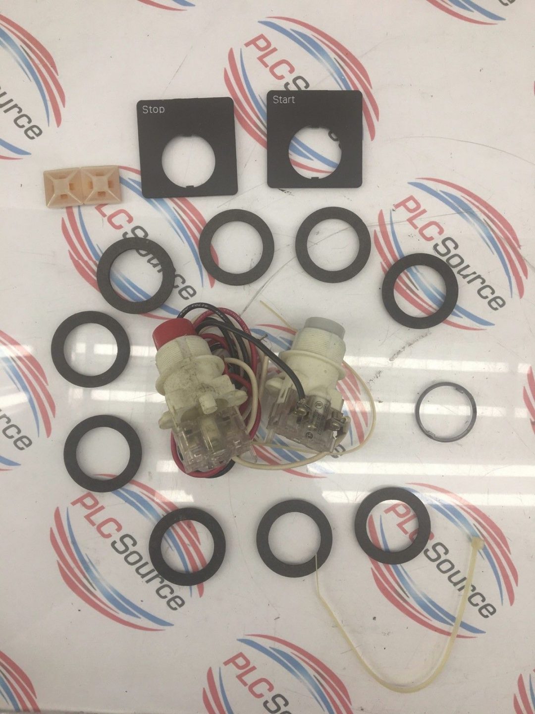 WESTINGHOUSE PB1B 2 PUSH BUTTON SWITCH ASSEMBLY